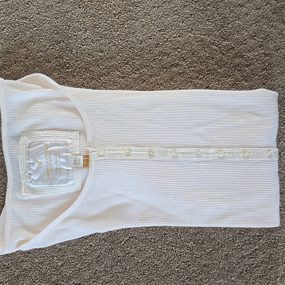 American Eagle Outfitters Size XL, Super Cute Top!! - Picture 8 of 10